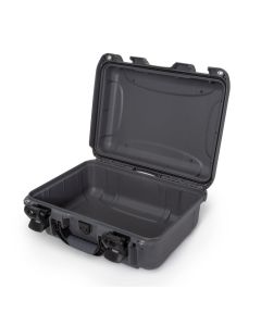 Nanuk 920 Waterproof Hard Case, Rugged Protective Shell with PowerClaw Latches, Graphite, 920S-000GP-0A0